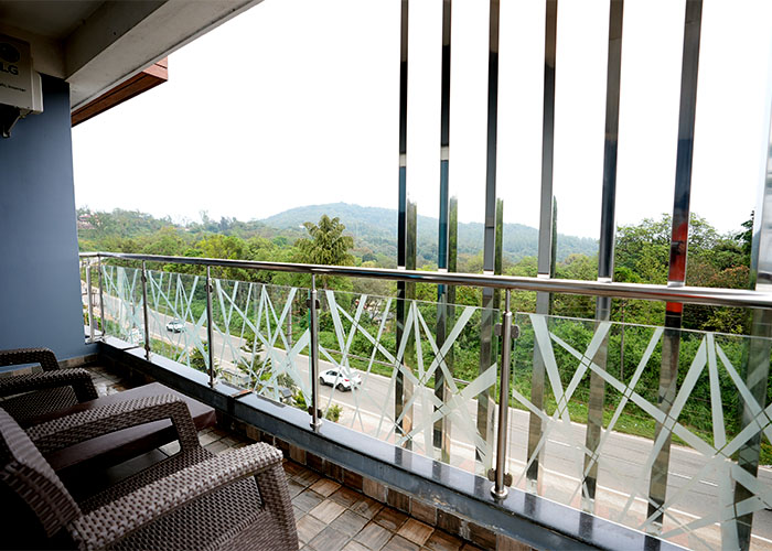 Misty mountains of Madikeri